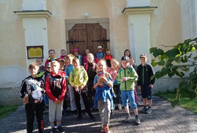 U kostela sv. Prokopa