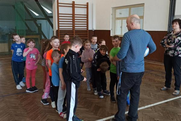 VELIKONOČNÍ TURNAJ VE VYBÍJENÉ