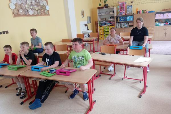 práce s interaktivní tabulí a tabletem