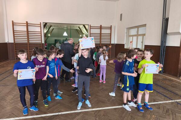 Velikonoční turnaj ve vybíjené