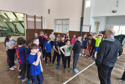 druhé ročníky se třeťáky